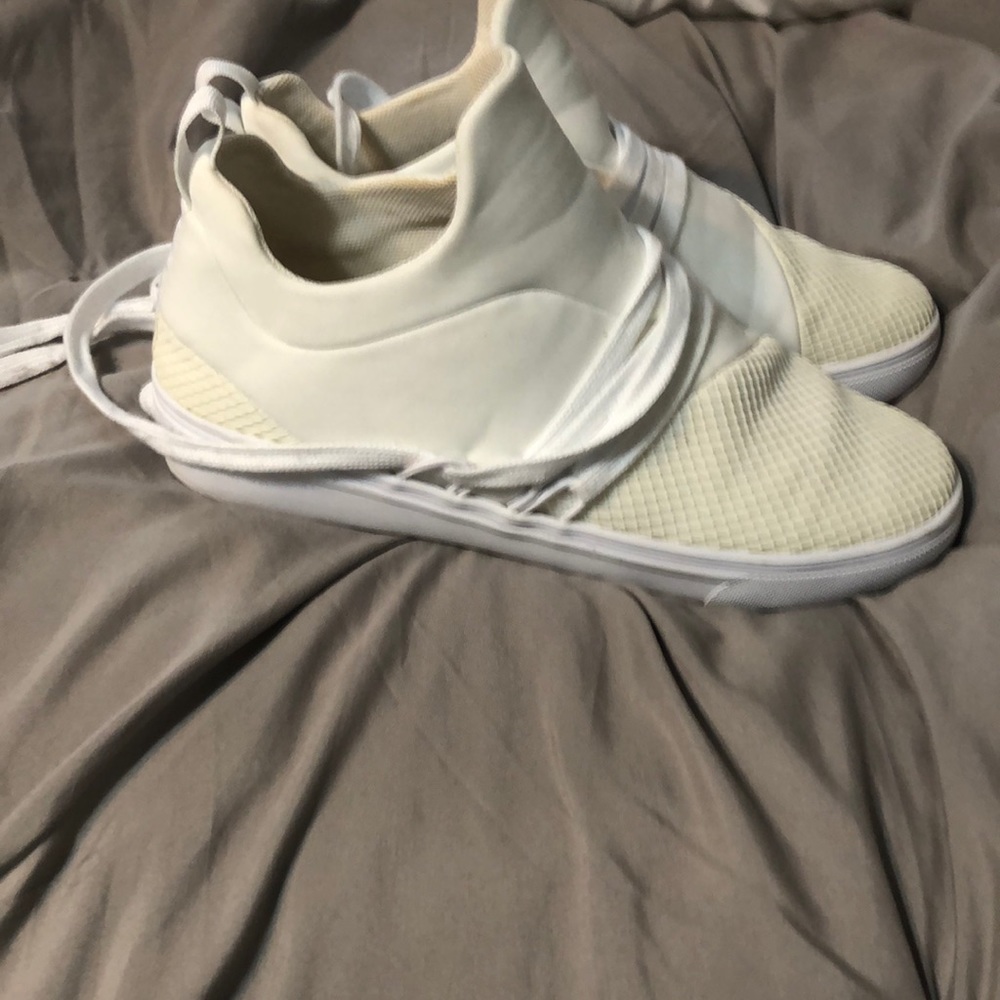 Steve Madden sneakers
